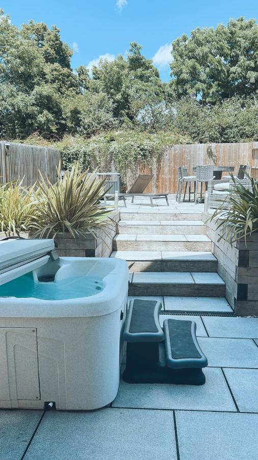 Solent Heights•Sea View•Hot Tub Villa Portsmouth Luaran gambar